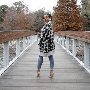 Houndstooth Soft Cardigan